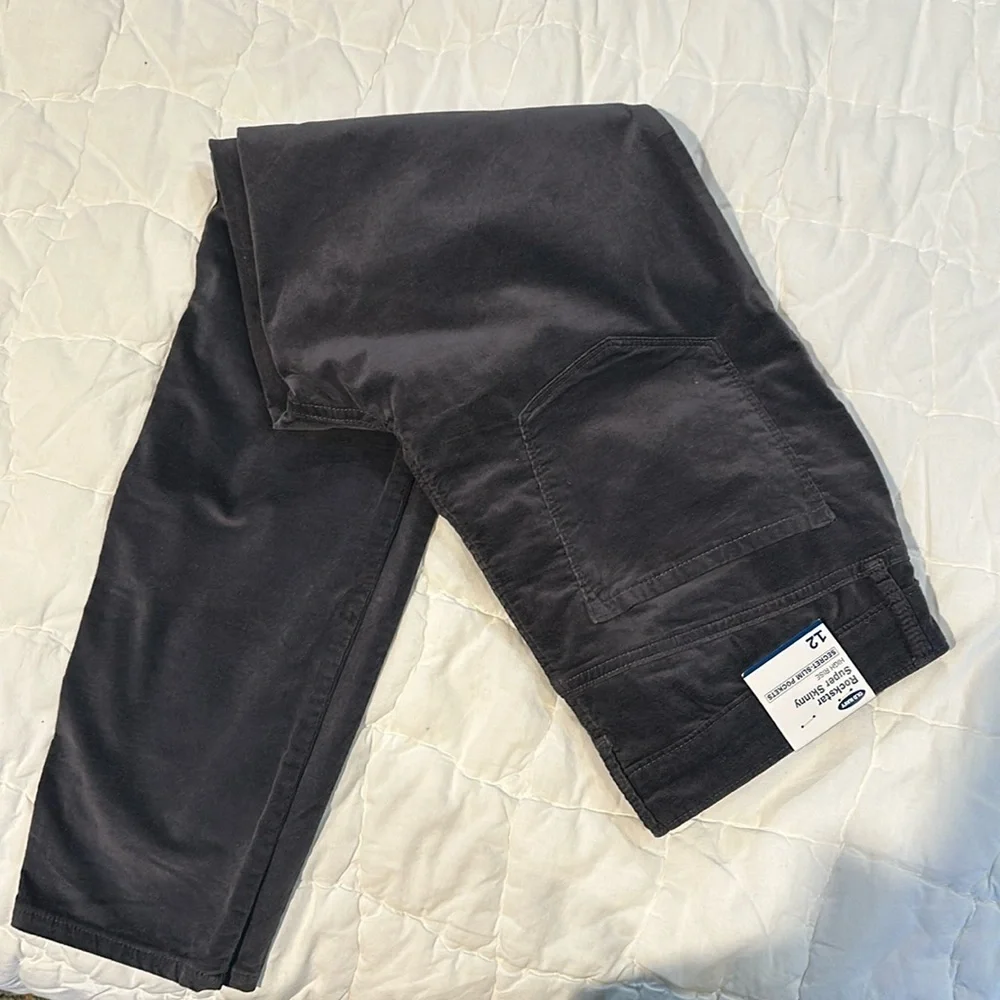 NWT Old Navy Rockstar Super Skinny High Rise Velvet pants